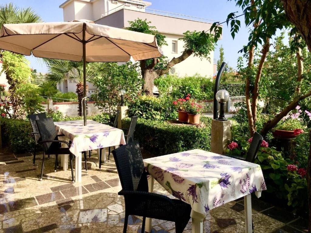 Apartments Zdenka - Garden Terrace Barbat na Rabu Luaran gambar